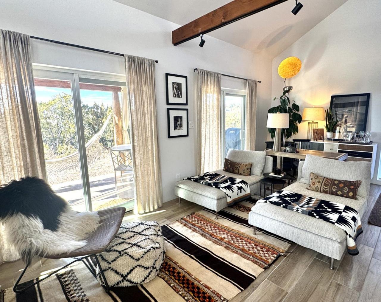 Holiday home New Private & Intimate Retreat *